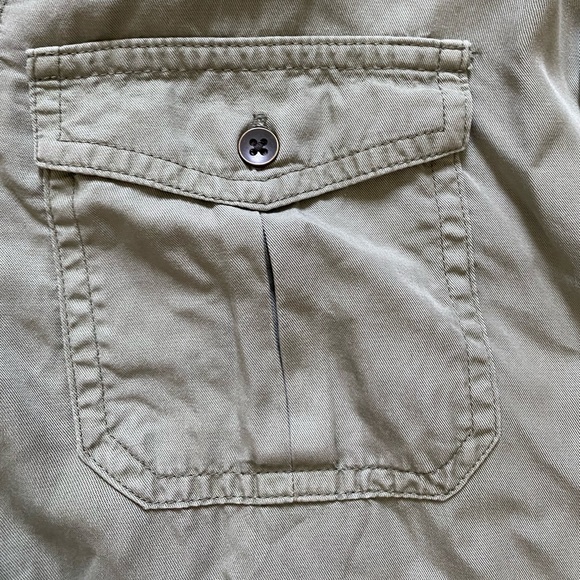 Target Army Green Button down - Picture 5 of 7